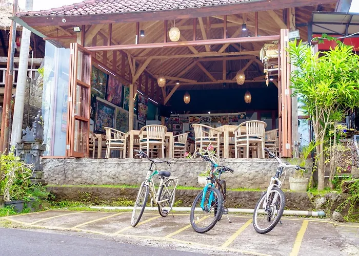 ベッド・アンド・ブレックファスト Bhuana Agung And Restaurant ジャティルウィ