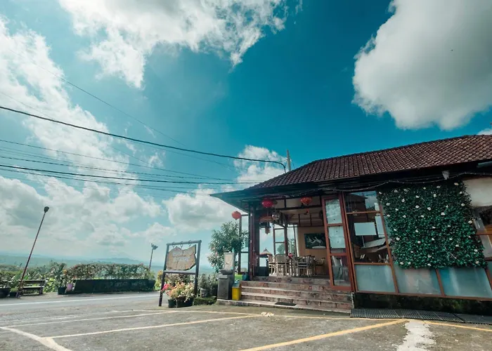 Bhuana Agung And Restaurant ベッド・アンド・ブレックファスト 3*