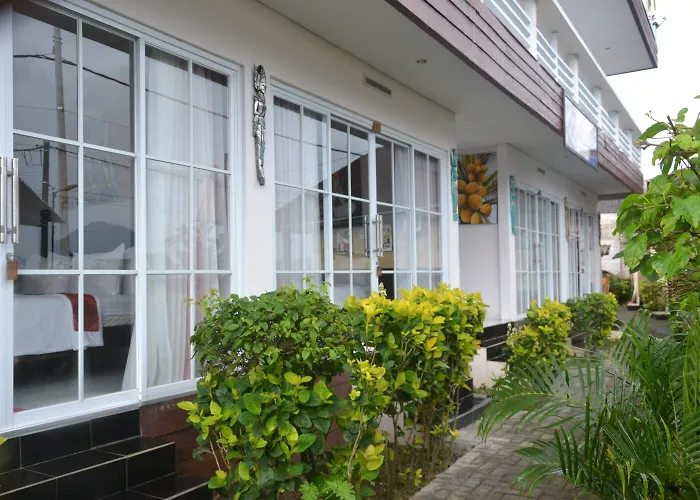 Bhuana Agung And Restaurant Alojamento de Acomodação e Pequeno-almoço 3*